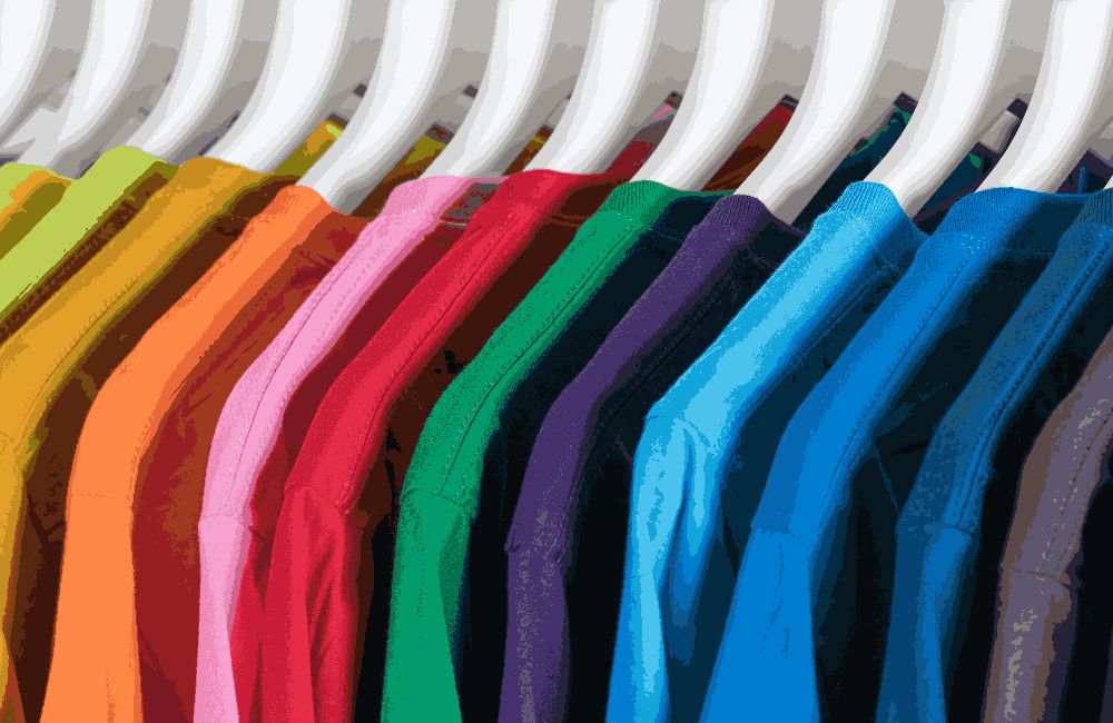 สีเสื้อมงคลปี 2568